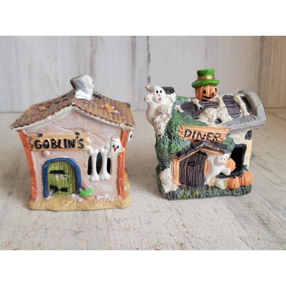 Vintage goblin diner haunted house mini ceramic Halloween set home decor